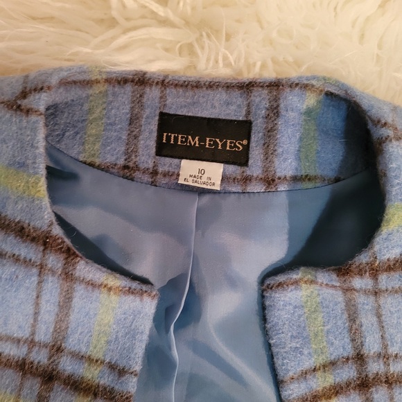 blue, green, and brown coat - Picture 2 of 3